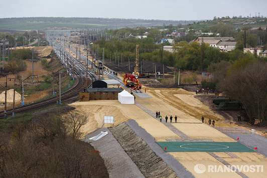 В Росії планують відкрити залізничну лінію в обхід України восени 2017 року