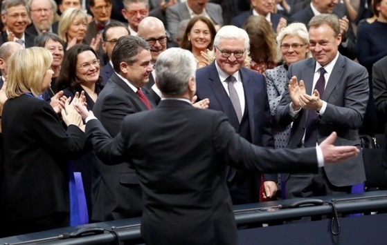 Порошенко привітав Штайнмайєра з обранням президентом Німеччини