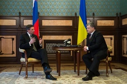 Порошенко і Пахор домовилися про відновлення прямих авіарейсів між Любляною та Києвом 