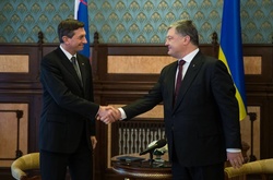 Президент Словенії розповів Порошенку, про що він розмовляв з Путіним 