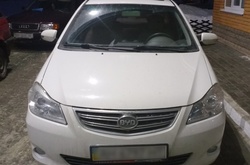 Прикордонники знайшли автівки, які розшукував Інтерпол