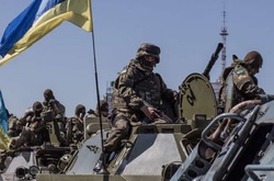 Українські військові на Донбасі