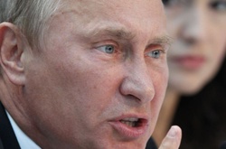 Росія має винести урок з останніх коментарів Трампа про Крим – Financial Times