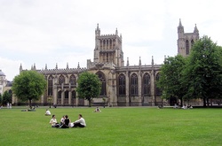 Той самий Брістольський університет, в якому начебто працюють британські псевдовчені