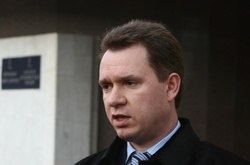 Охендовський вимагатиме закрити справу проти нього