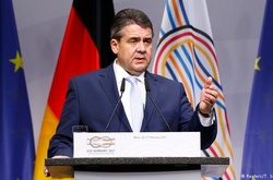  Міністр закордонних справ ФРН Зіґмар Ґабріель 