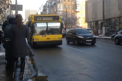 Низка столичних тролейбусних маршрутів змінює графік роботи