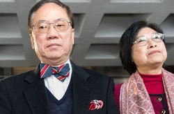 Екс-главу Гонконга визнано винним у перевищенні повноважень