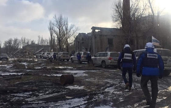 ОБСЄ провела зустрічі з лідерами бойовиків Плотницьким і Захарченком