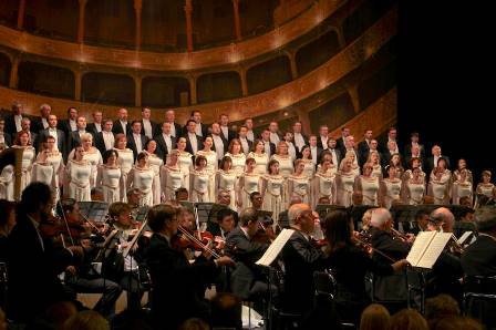 Артисти Національної опери виступили проти строкових контрактів