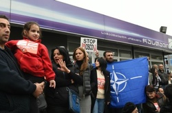 Тисячі людей у Тбілісі мітингували на захист опозиційного телеканалу 