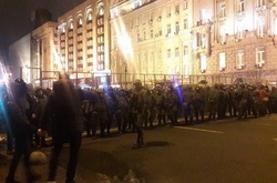 В Нацполіції уточнили: під час сутичок у центрі Києва травмована співробітниця патрульної служби