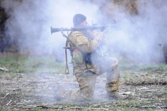 Бойовики 62 рази обстріляли позиції сил АТО: один військовий загинув