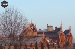 Як виглядає розкішний маєток екс-регіонала Бойка. Фотогалерея