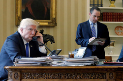 Україна стає Трампу поперек горла – Le Monde