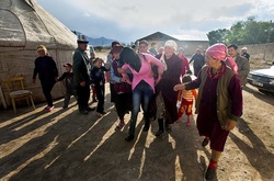 Дикие традиции Средневековья. Как в Кыргызстане воруют невест