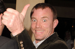 Вышел трейлер нового фильма Гая Ричи о короле Артуре