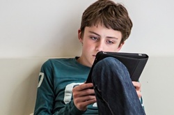 У «Главкомі» прес-конференція: «Діти, соцмережі та «групи смерті»