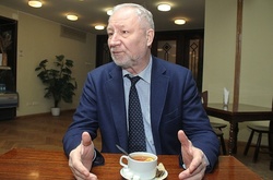 Генерал СБУ розкритикував люстрацію та систему конкурсів на держслужбі