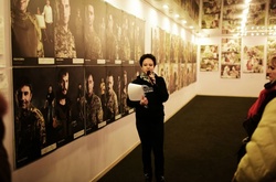 Якби не війна. У Харкові відкрилася зворушлива фотовиставка про бійців АТО