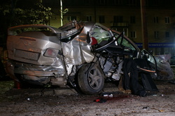 Страшна ДТП у Дніпрі: пасажир помер, водій у тяжкому стані