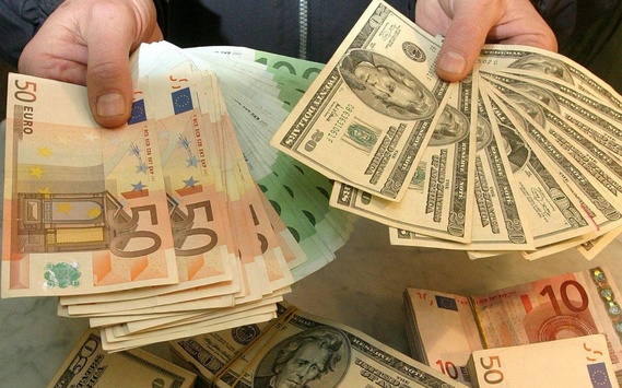 Нацбанк спростив зарубіжні операції для українців