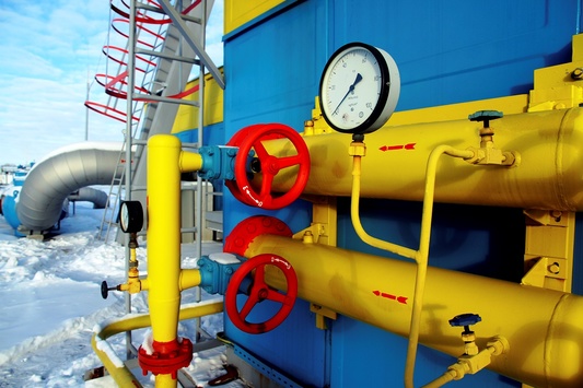 Україна вчетверо скоротила добовий відбір газу зі сховищ