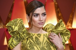 Конфуз на красной дорожке: популярная актриса пришла на церемонию «Оскар» без нижнего белья