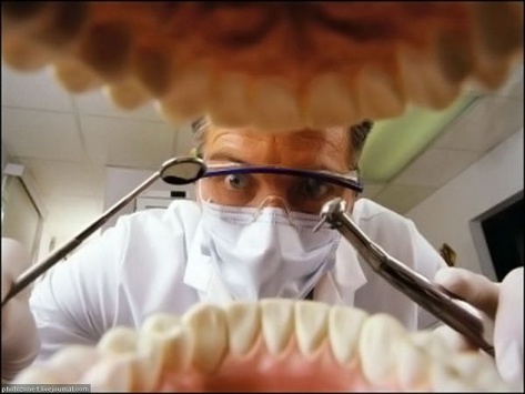 На Київщині стоматолог зламала пацієнту щелепу