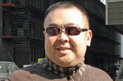 Москва відмовилася затримувати підозрюваних у вбивстві Кім Чен Нама, які зараз переховуються у Росії 