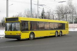 З сьогоднішнього дня в Києві запрацює новий автобусний маршрут