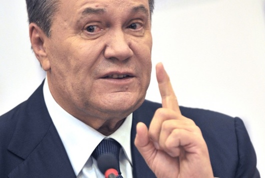 На вертолітному майданчику Януковича знайшли важливі для слідства документи