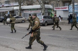 Бойовики на Донбасі тікають з позицій та переховуються у місцевих мешканців - розвідка 