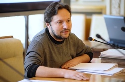 Стало відомо, скільки Стець заробив у лютому