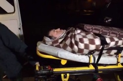 З'явилося відео, як детективи НАБУ вручали підозру сплячому Насірову