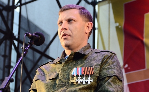 Захарченко лякає Україну катастрофою через «розрив зв'язків» з «ДНР»
