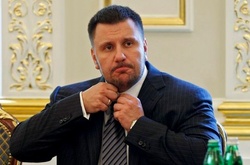 Генпрокуратура через газету «Вести» кличе екс-міністра Клименка на допит 