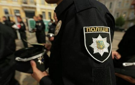На Закарпатті поліцейського затримали на хабарі у 55 тис. гривень 