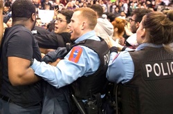 У Каліфорнії сталося зіткнення прихильників і противників Трампа