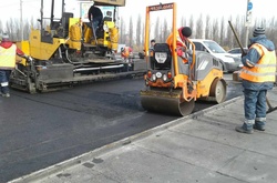 На Одеському шляхопроводі ускладнено рух транспорту