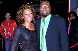 Отец Мел Би скончался после пяти лет борьбы с раком