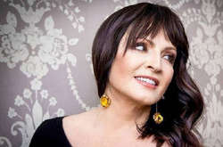 Удачная пластика и смена прически: 69-летняя София Ротару восхитила новым имиджем