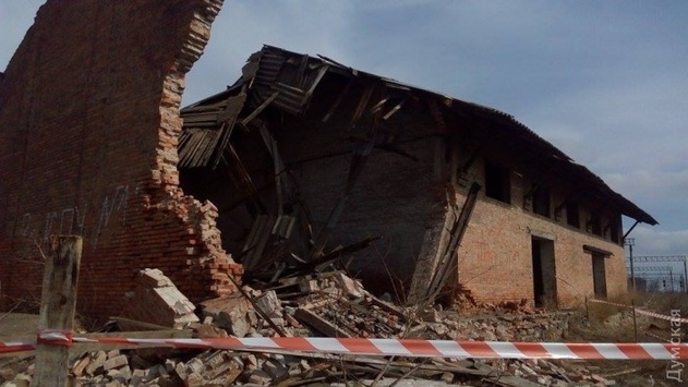 Трагедія на Одещині: вже відомі подробиці загибелі хлопчика під обвалом будинку