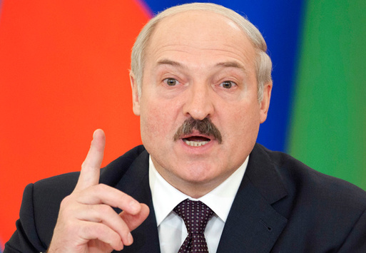 Лукашенко передав «привіт» Медведєву: ніхто нас не поставить на коліна