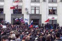 Левуса і Білецького викликають на допит у справі захоплення Луганської ОДА