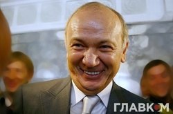 Тінь Іванющенка? Співвласнику ринку «7-й кілометр» погрожують з Росії