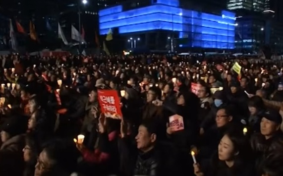 Заворушення після імпічменту президента Південної Кореї: двоє людей загинули, ще кілька поранені