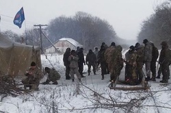 Проти блокувальників на Донбасі вивели БТРи, є багато поранених – Парасюк