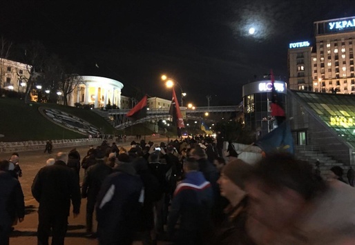 Активісти, які зібрались на столичному Майдані, пішли до Адміністрації Президента