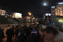 Активісти, які зібрались на столичному Майдані, пішли до Адміністрації Президента